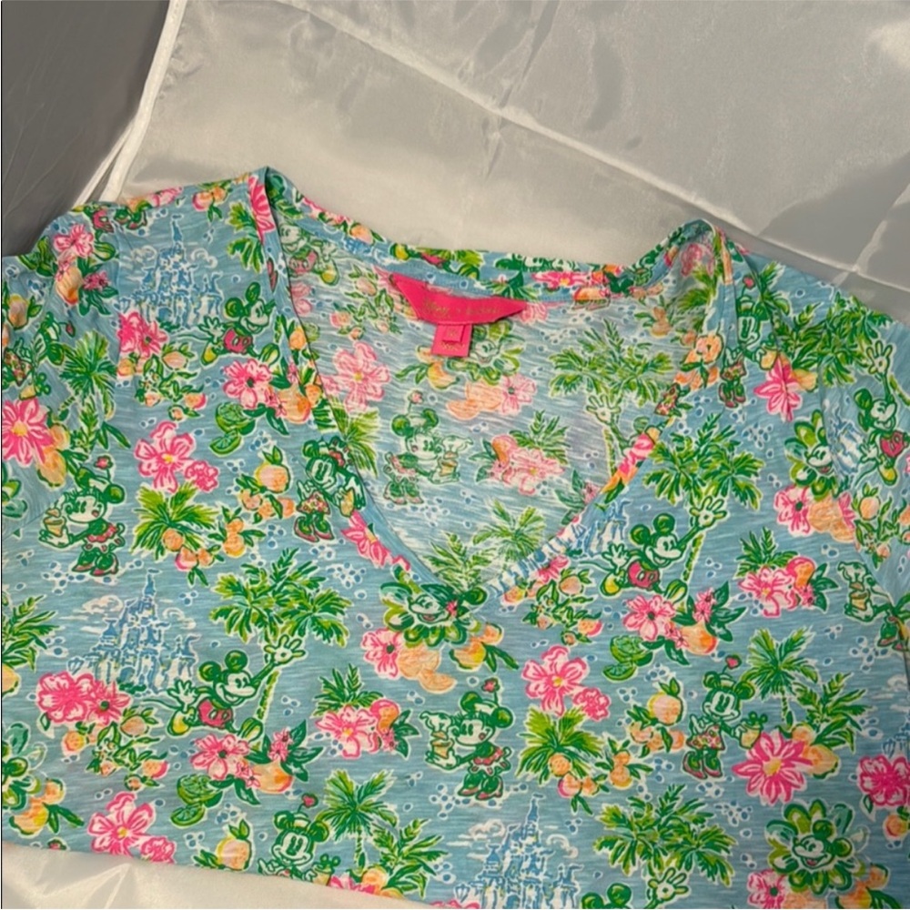 Floral V-Neck Top